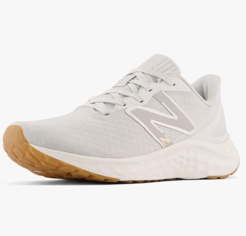 New Balance Fresh Foam Arishi v4, Size 9 Wide