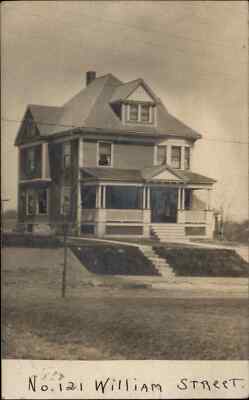 Portland Maine ME 121 William St. Home c1910 STILL THERE TODAY! RPPC Postcard
