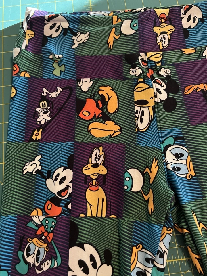 NUEVO SIN ETIQUETAS Leggings LuLaRoe Disney OS MICKEY DONALD GOOFY PLUTO *RAROS* Foto 2 de 4