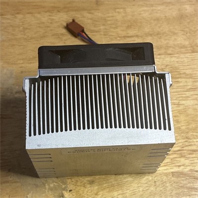 Molex CPU Fan with Heatsink 321603-001 030353 3-Pin Aluminum Silver Black
