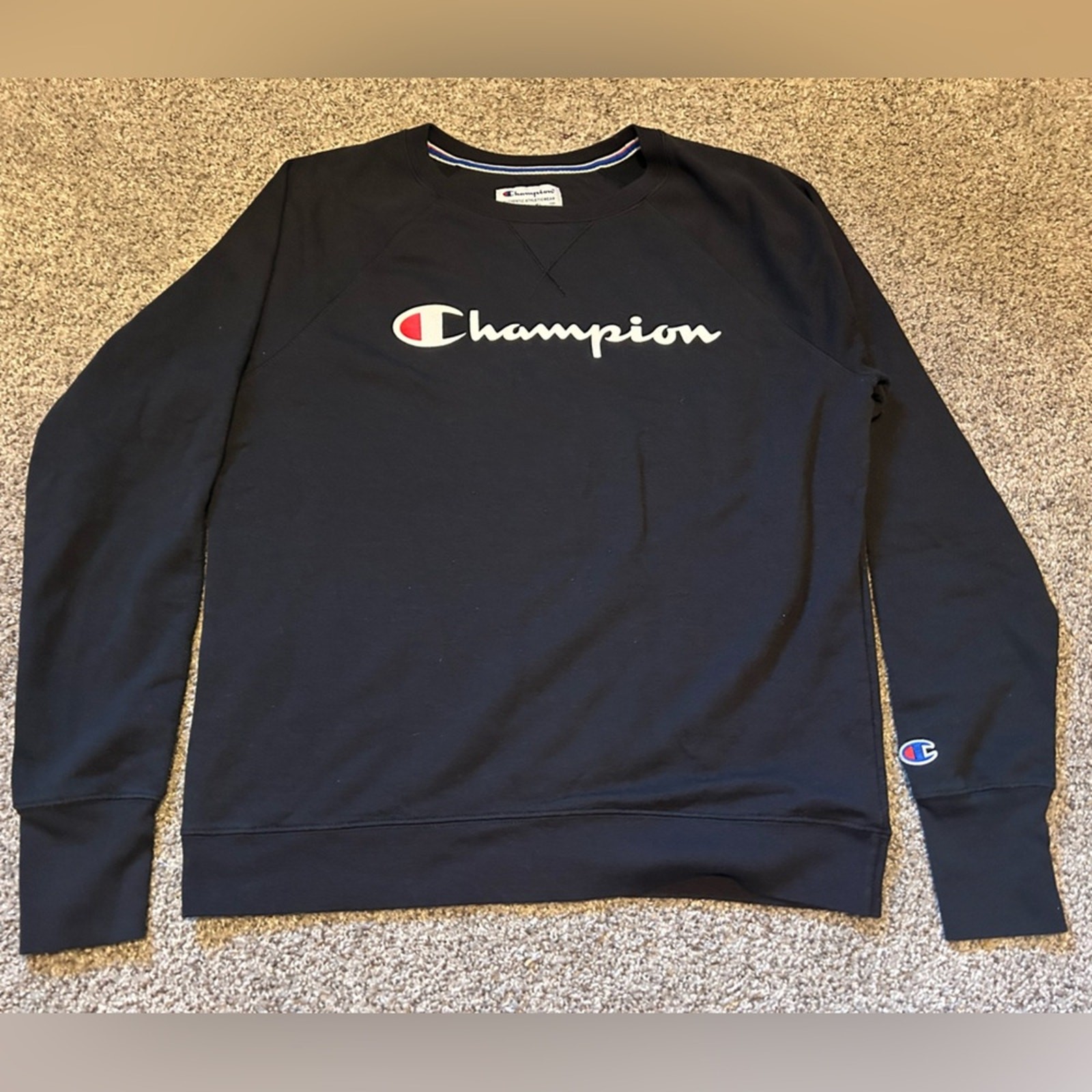 Champion Basic Long Sleeve Pullover Crewneck Swea… - image 1