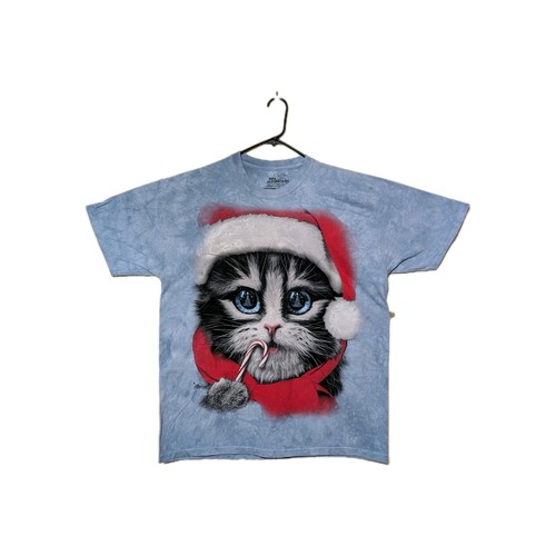 The Mountain Men's T-shirt Blue Christmas Kitten Santa Retired Logo #1692 NWOT - Foto 4 di 5