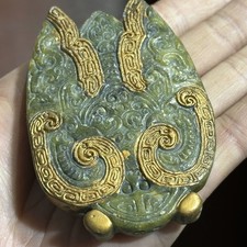 Vintage Collectible Ornament Antique Xiuyu Jade Carved Gilded Cicada Statue