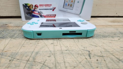Nintendo 2DS Sea Green Video Game Handheld System Limited Edition w/ Box - Picture 8 of 17