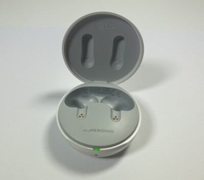 Charging case ONLY LG Tone Free UFP8 wireless Bluetooth