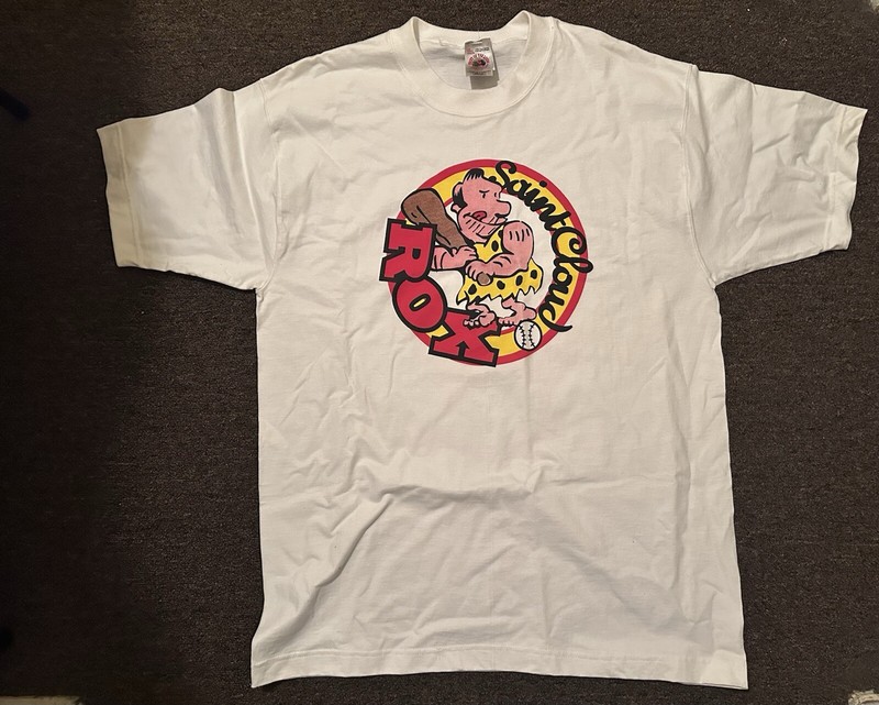 Men’s vintage 90’s Rare Saint Cloud baseball t shirt