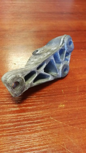 BMW E90 318d E81 E82 E88 E91 E92 E93 E84 Träger 7804376