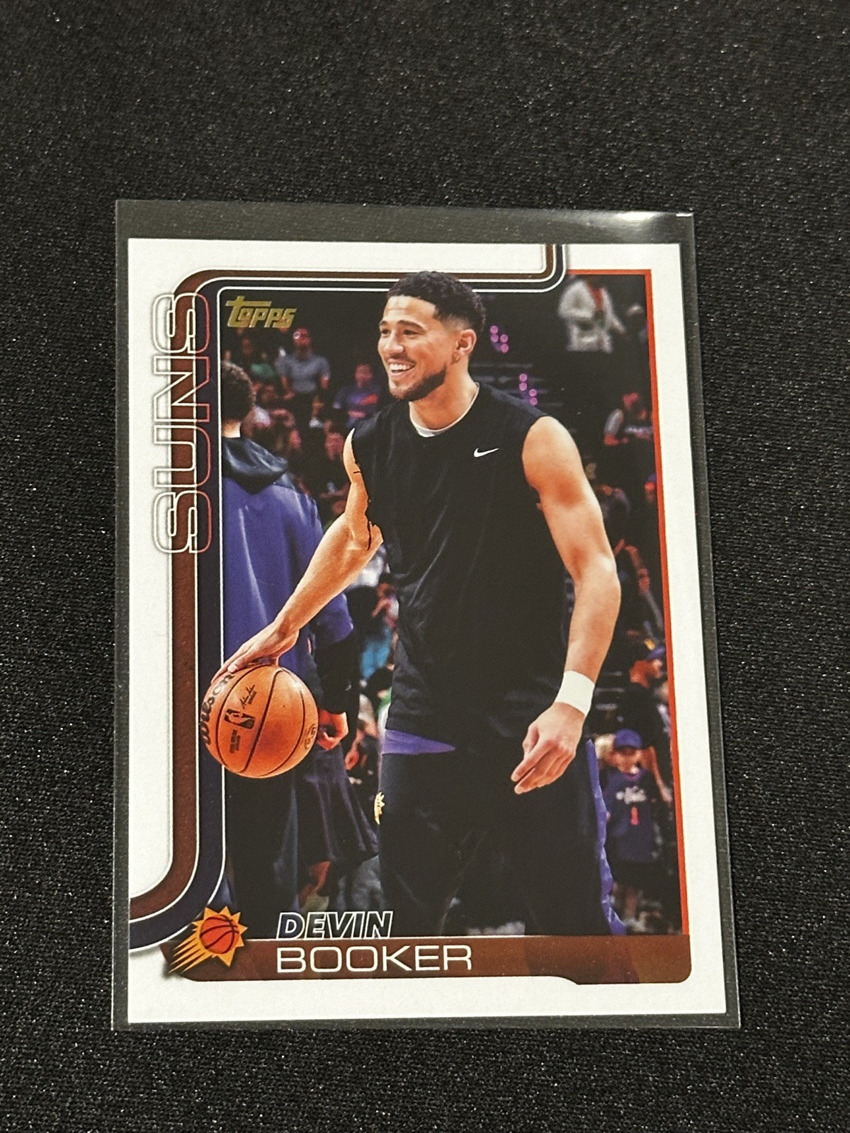 2025-26 Topps Basketball NBA Devin Booker Golden Mirror SSP Phoenix Suns #156