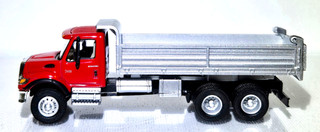 HO Walthers SceneMaster 949 11662 International 7600 3 Axle Hvy Dty Dump Truck