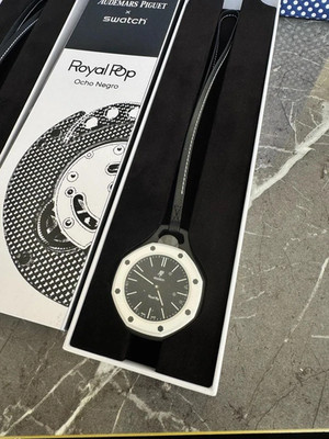 NEW Swatch x Audemars Piguet Royal Pop Ocho Negro SSX03W101N