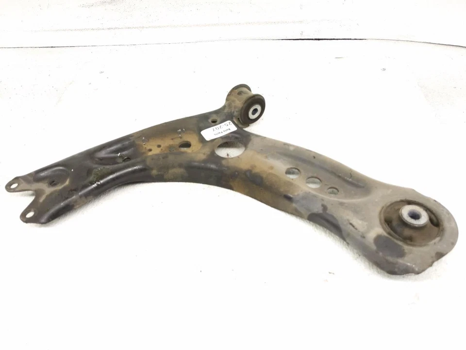 Brazo de control inferior del conductor delantero Volkswagen Golf 2015-2020 5 m²-407-151-C Foto 2 de 4