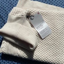 Lululemon Rolling In The Warmth Poncho One Size Angel Wing ANWI 75547 NWT Cream