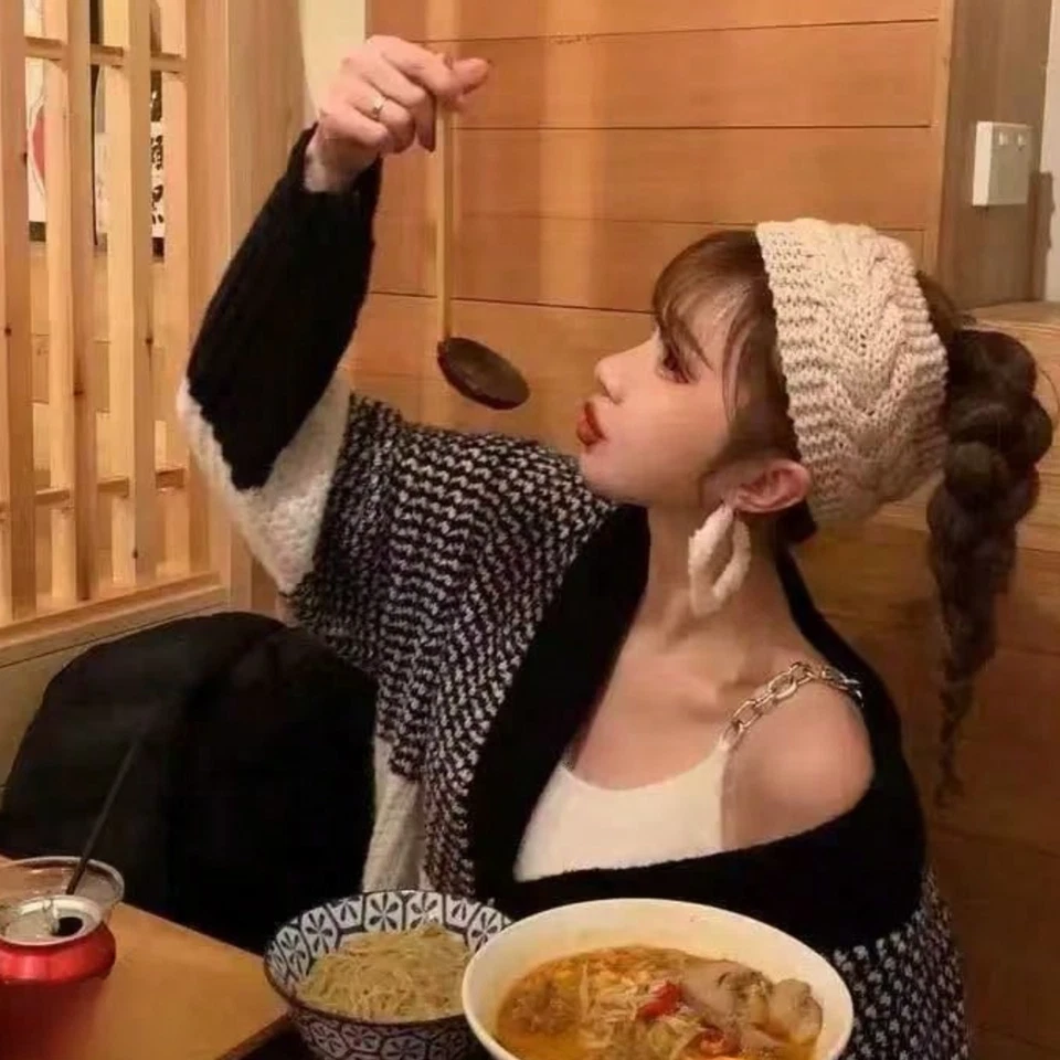 Invierno Cálido Calentador de Oreja Tejido Térmico Trenza Diadema Elastizado Cubierta de Oreja para Mujer Foto 2 de 2