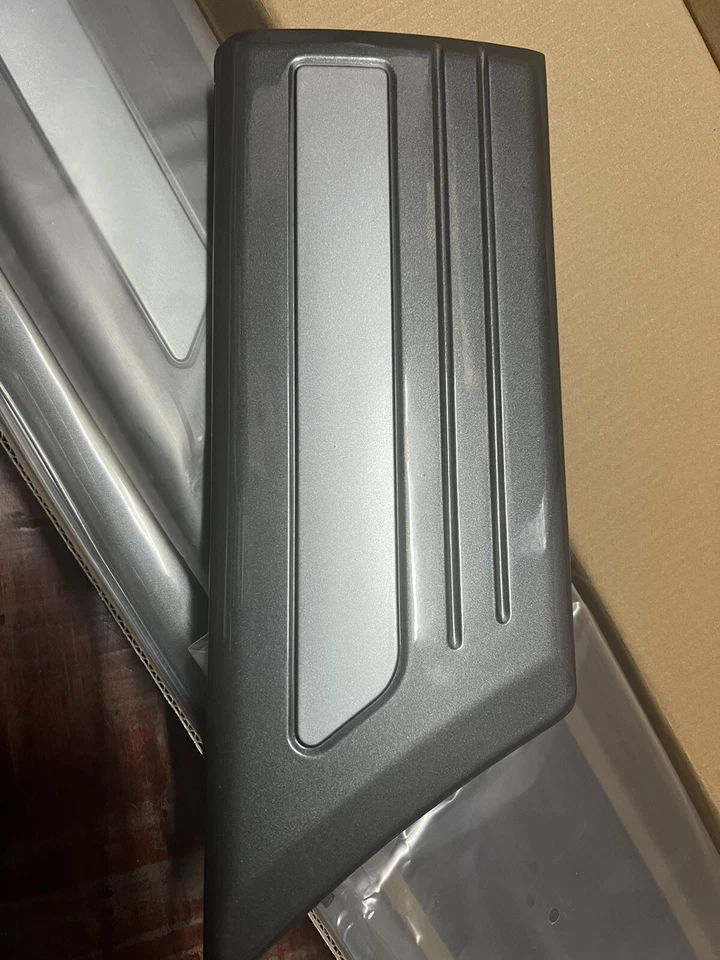 Side Door Car Body Molding Strip For Toyota Land Cruiser LC 100 FJ100 4500 1998+ — 第 2/4 张图片