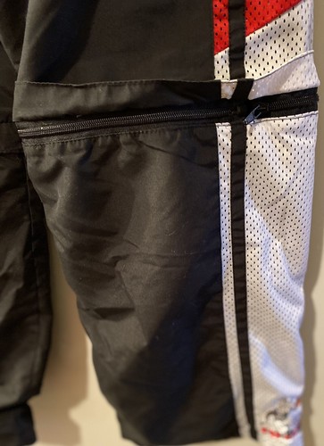 And1 Basketball Pants Zip Off Legs Boys Youth Size Large Red Black White - Picture 3 of 8