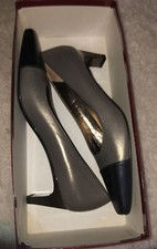 Vintage Salvatore Ferragamo Pechino Misty Kid Heels 7 AAA, Dust Bag Box