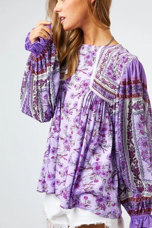 Top campesino Davi & Dani para mujer estampado floral manga abullonada en lavanda Foto 2 de 4
