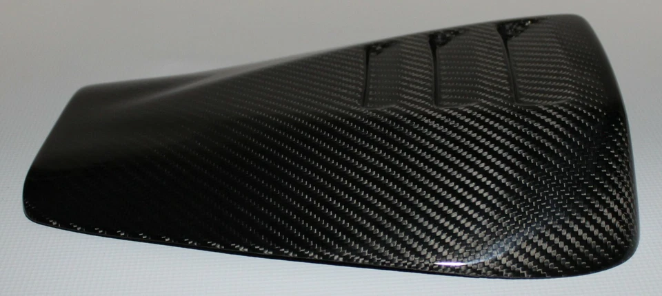 Aprilia RSV Tuono (2002-2005) RSV Mille (2003) Seat Cowl - 100% Carbon Fiber - Image 4 of 4