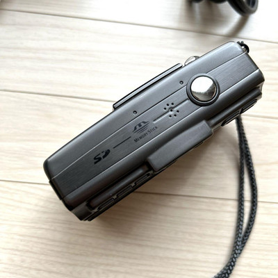 Boxed Konica Digital Revio Kd-500Z Camera | eBay Boxed Konica Digital Revio Kd-500Z Camera | eBay