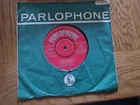 The Beatles – Love Me Do 7” Parlophone Records R 4949