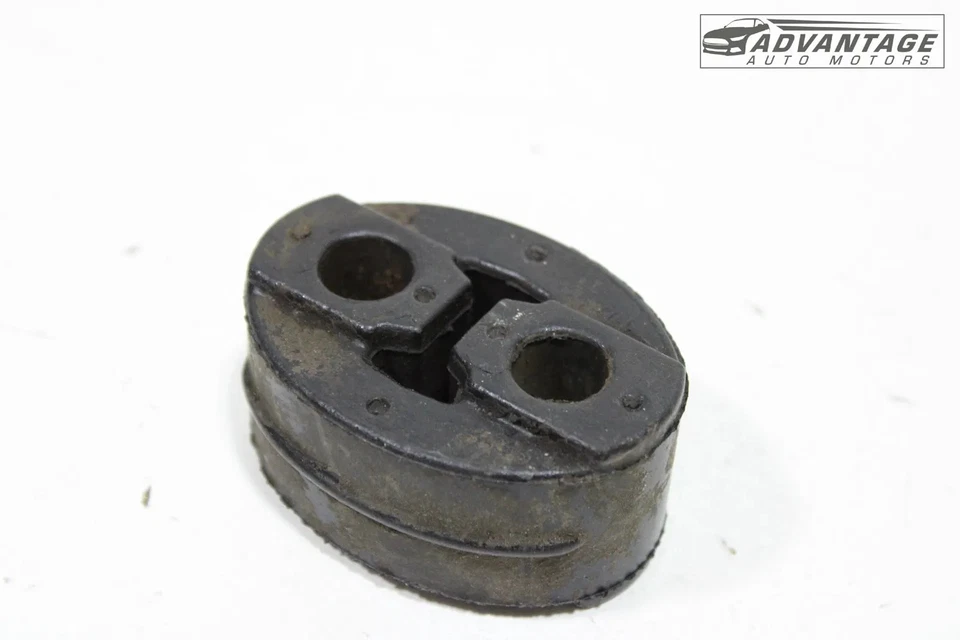 Cadillac XT4 2019-2025 AWD escape silenciador tubo aislador suspensión OEM Foto 2 de 4