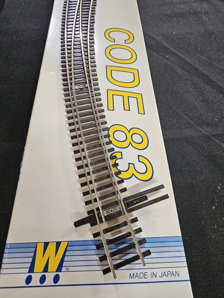 Walthers Code 83 Shinohara #8 RH Turnout 948-829 36"/32" - Image 2 of 4