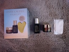 Estee Lauder skincare gift set - Advanced Night Repair items & heart shaped tool