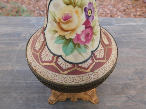 Antique Unusual SCREENED Vase 11" Geometric Pattern & Flowers Porcelain Bisque - Picture 3 of 9