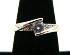 Sterling Silver Ring With Clear Rhinestones Size 6.75