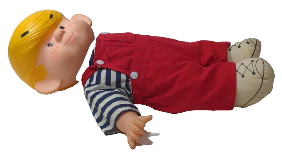 Muñeca de peluche vintage Dennis the Menace Ketcham 13" 1983 Mighty Star vinilo hecha en EE. UU. Foto 4 de 4