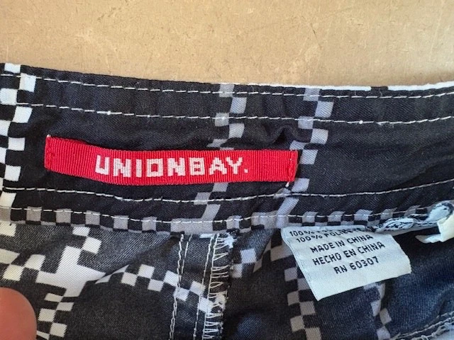 UNIONBAY (Talla 16) Niños Blanco Patinador Calavera Guitarra Natación Tabla Pantalones Cortos Foto 3 de 3