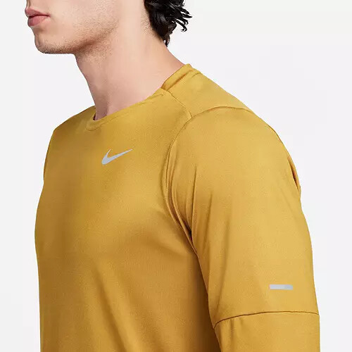 Nike Para Hombre Dri-FIT Element Correr Crew Talla S UPF 40+ DD4754-716 Precio de venta sugerido por el fabricante $60 - Imagen 5 de 8