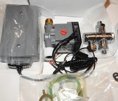 NIB SST TOUCHFREE Thermostatic Mixing Valve + Single Valve Box Plumbing Hardware