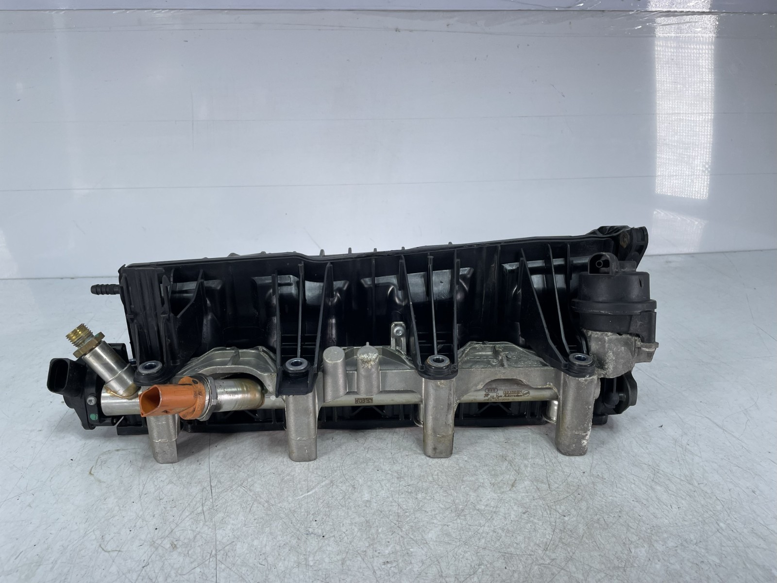 ✅ 13-17 OEM Bentley Continental GT GTC 4.0L V8 Right Passenger Intake Manifold