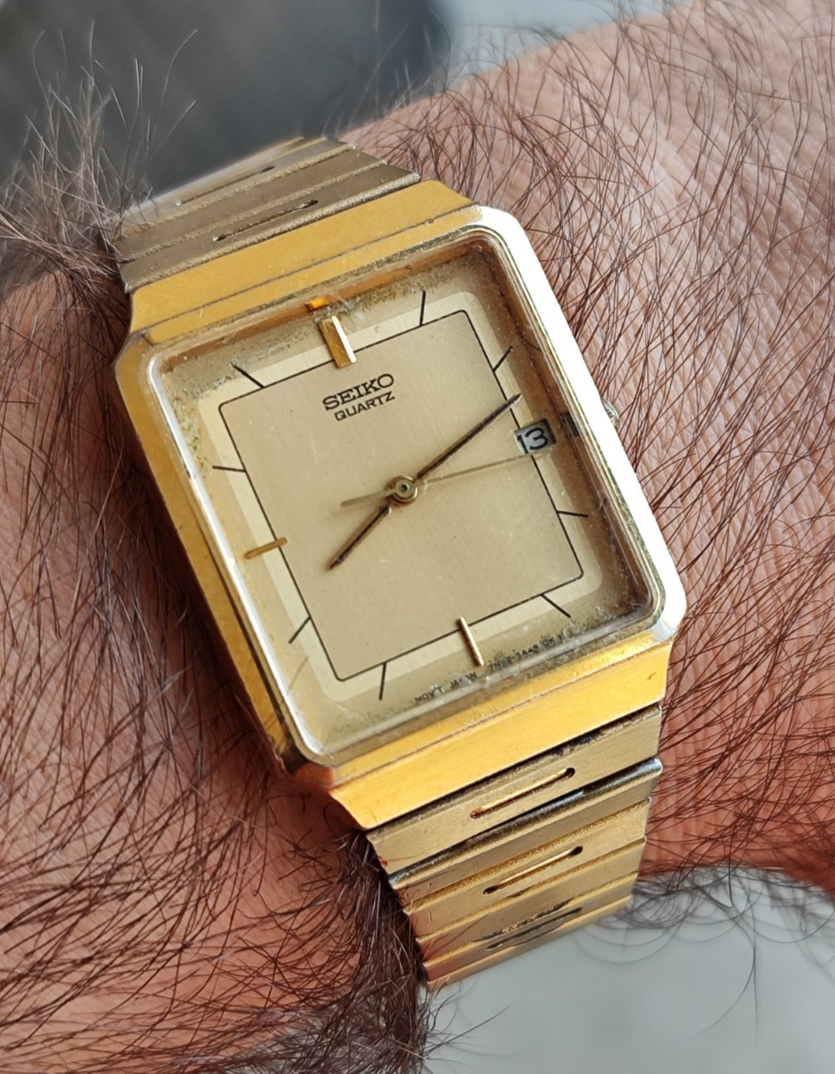 Seiko quartz vintage watch original bracelet date rectangular gold