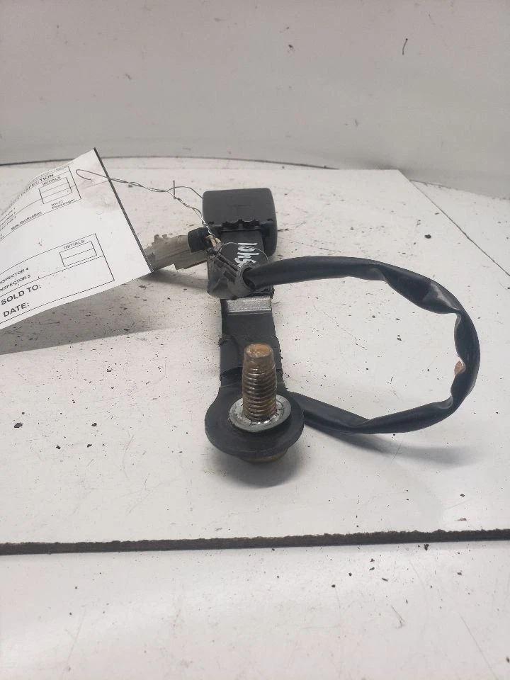 Cinturón de seguridad delantero cubo asiento hebilla conductor se adapta 02-03 LIBERTY 1379410 Foto 2 de 4