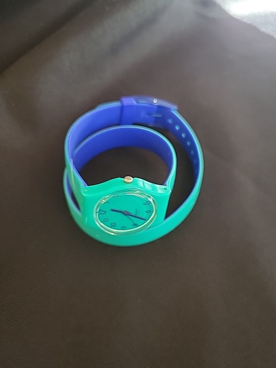 SWATCH Double Wrap Wristband Watch Swiss Made Green and 