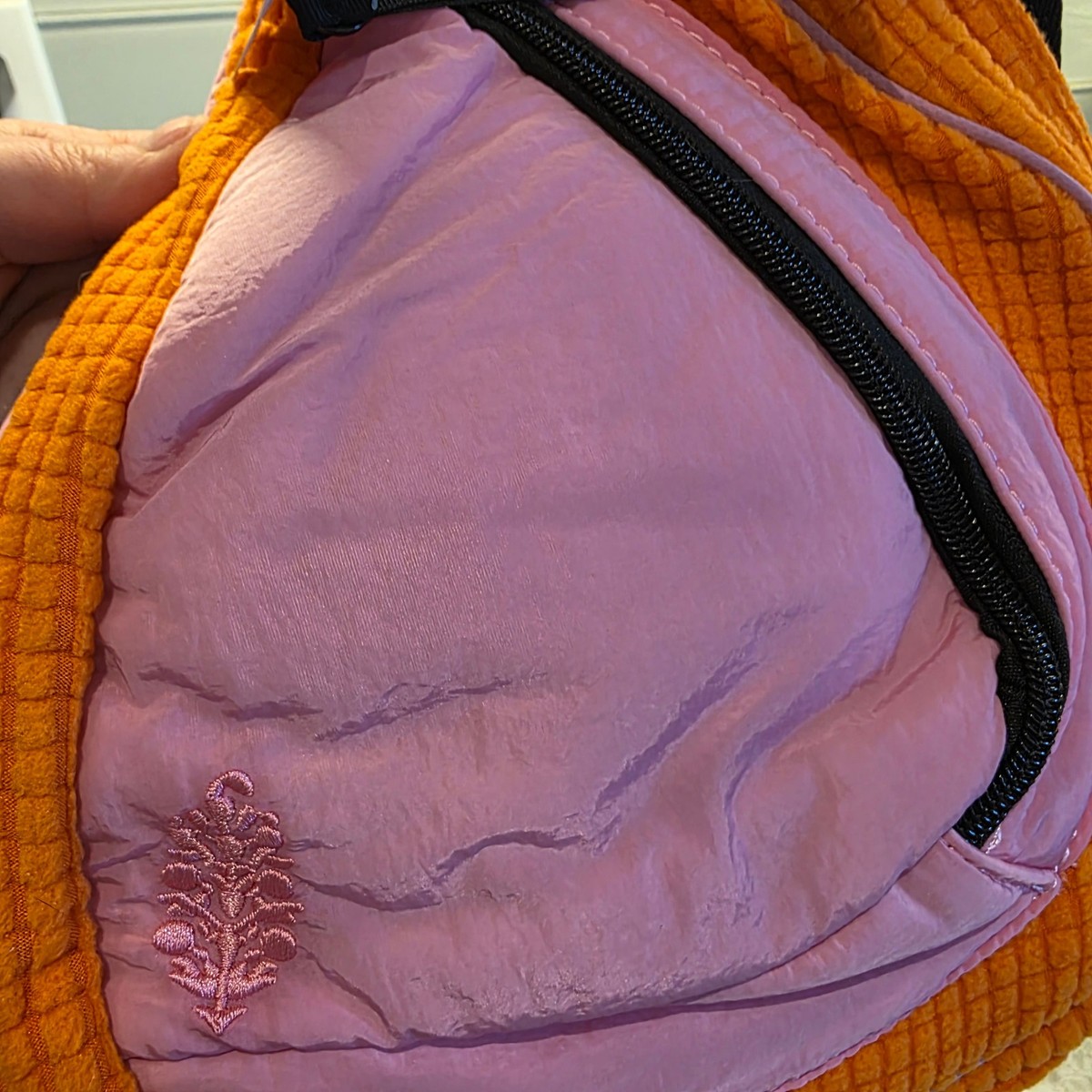 Free People‎ Movement Cold Shoulder Sling Bag Orange & Pink Crossbody NWT Free People Movement Cold Shoulder Sling Bag Orange & Pink  main image 4