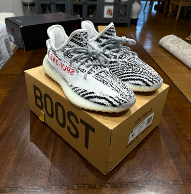 adidas Yeezy Boost 350 V2 Zebra White/Core Black/Red Low Top Sneaker CP9654