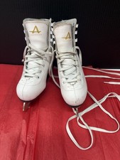 American Athletic Shoes Youth White Lace-Up Ankle Ice Skates Size 12Y Blade GS