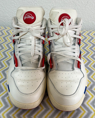 Reebok Pump Omni Zone II Chalk Vector Blue Basketball Sneaker Size 10 EU43