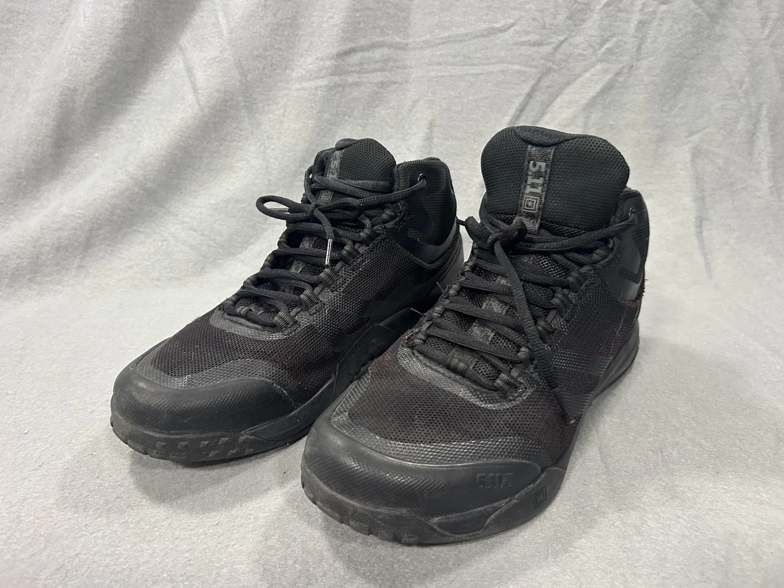 5.11 A/T Mid Boots Mens Size 8.5 Black Mesh Tactical Combat Slip Resistant