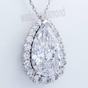 925 Sterling Silver 1.57 Ct Near White Pear Genuine Moissanite Beautiful Pendant 925 Sterling Silver 1.57 Ct Near White Pear Genuine Moissanite Beautiful Pendant