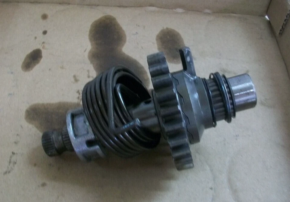 OEM! Kawasaki KDX400 KDX420 1979 1980 1981 eje de patada y engranajes KDX 400 KDX 420 Foto 3 de 4