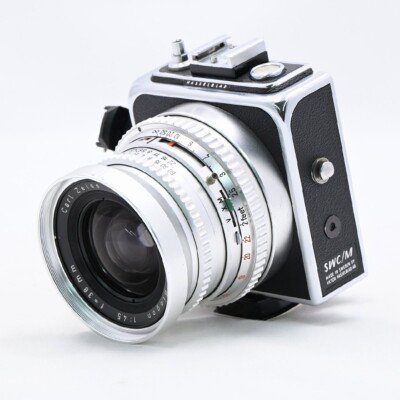 HASSELBLAD SWC Biogon 38mm f/4.5 白レンズ Exc+++++] hasselblad SWC/M Biogon 38mm f/4.5 Finder from Japan