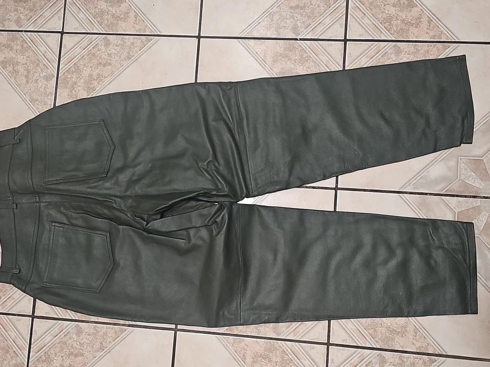 Calça de couro Forenza vintage feminina tamanho 12 verde perna reta cintura alta - Imagem 4 de 4