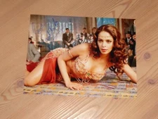 Sexy MELIKA SHERAWAT handsigned 8x11 glossy IN PERSON!!! Bollywood