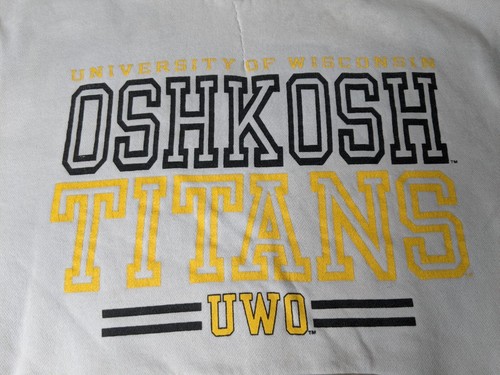 Oshkosh Titans Sweatshirt Mens Medium 