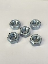 Set of 5 Land Rover Nuts Part# NH106041L