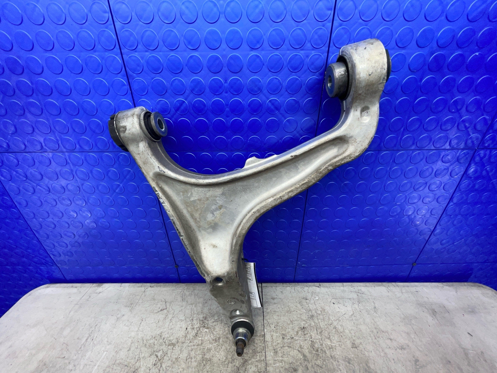 2017 2018 2019 2020 2021 2022 MASERATI LEVANTE OEM FRONT LEFT LOWER CONTROL ARM
